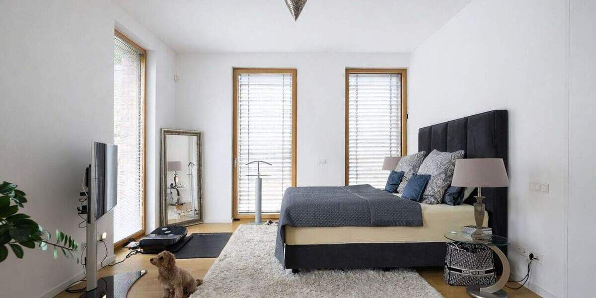 Etagenwohnung Krefeld / Bockum Bockum - 5 Zimmer, 229 m&sup2;, 2.950&euro; | Angebot:25740530