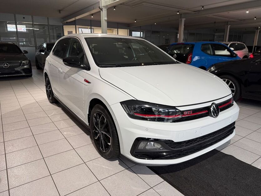 VW Polo 62.186 km 19.699 € Essen 45139