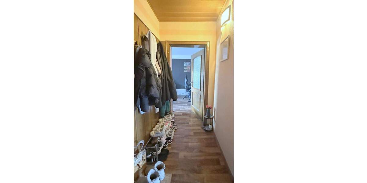 Mehrfamilienhaus, Wohnhaus Mönchengladbach Giesenkirchen - 7 Zimmer, 160 m&sup2;, 315.000&euro; | Angebot:25743274