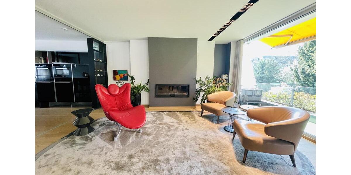 Designer Maisonette-Wohnung nähe Zoopark mit Blick ins Grüne, Fussbodenheizung, Kamin, Terrasse 5 zimmer