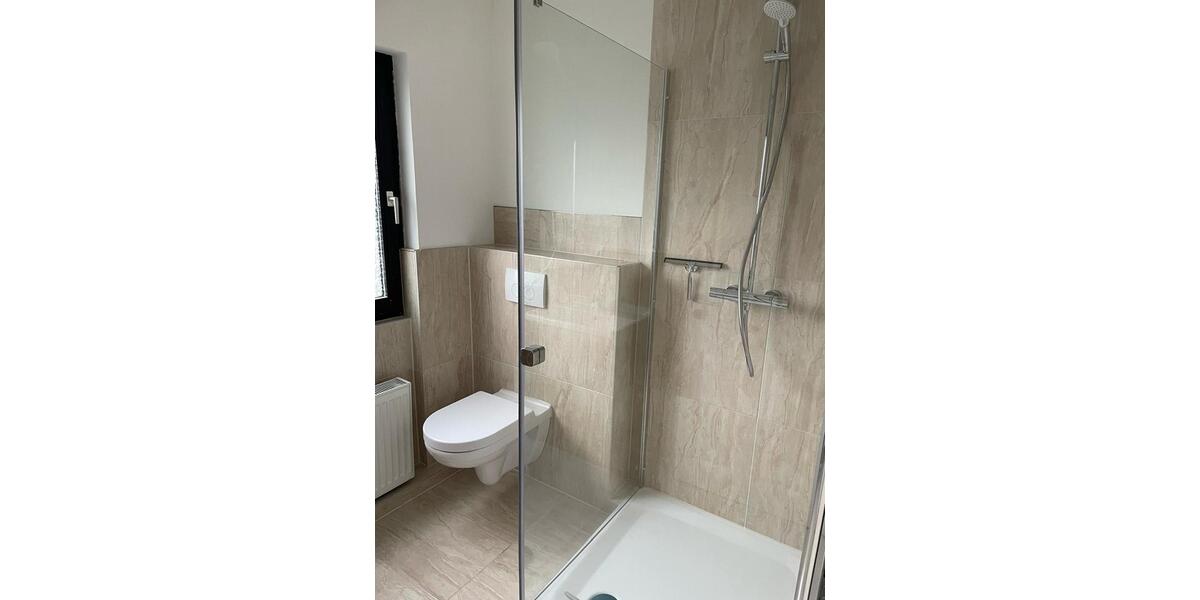 Reihenhaus Wuppertal Gemarkung Elberfeld - 5 Zimmer, 165 m&sup2;, 1.800&euro; | Angebot:25057867