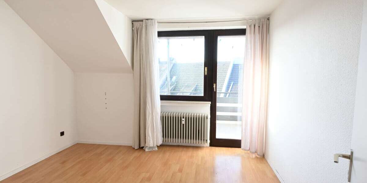 Etagenwohnung Düsseldorf Stadtbezirk 8 - 3 Zimmer, 75 m&sup2;, 990&euro; | Angebot:24649393