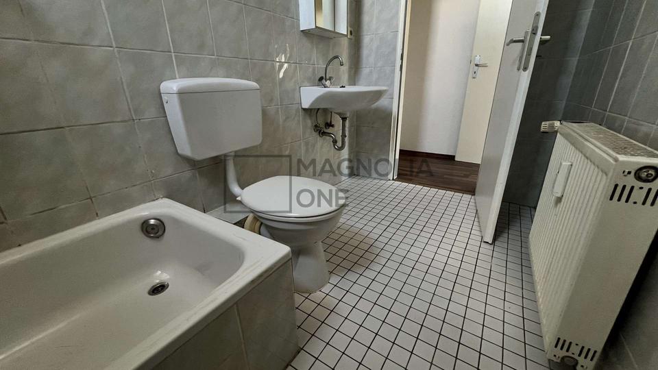 Dachgeschoßwohnung Wuppertal Unterbarmen - 3 Zimmer, 98 m&sup2;, 999&euro; | Angebot:26676324