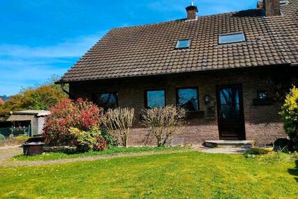 Haus Duisburg Rheinhausen - 6 Zimmer, 135 m&sup2;, 550.000&euro; | Angebot:26522172