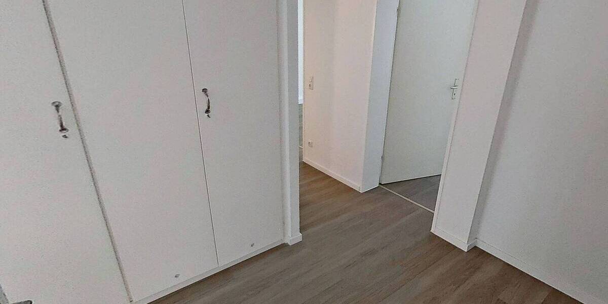 Etagenwohnung Duisburg Neumühl - 3 Zimmer, 81 m&sup2;, 599&euro; | Angebot:26908895