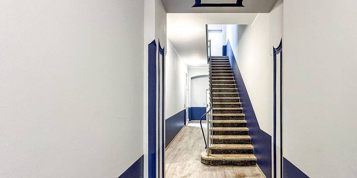 Etagenwohnung Düsseldorf Oberbilk - 1 Zimmer, 38 m&sup2;, 995&euro; | Angebot:26917346