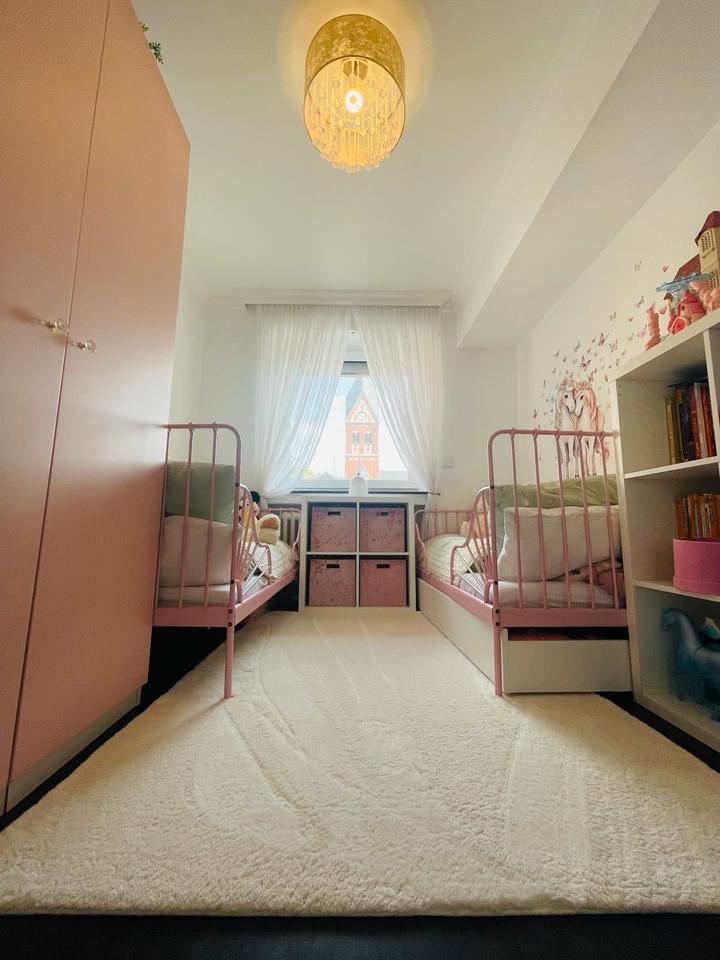 Von Privat! Ruhige und stilvolle Wohnung mit Balkon nahe Rhein.