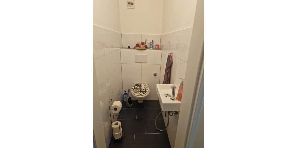 Etagenwohnung Düsseldorf Wersten - 2 Zimmer, 59 m&sup2;, 800&euro; | Angebot:26514880