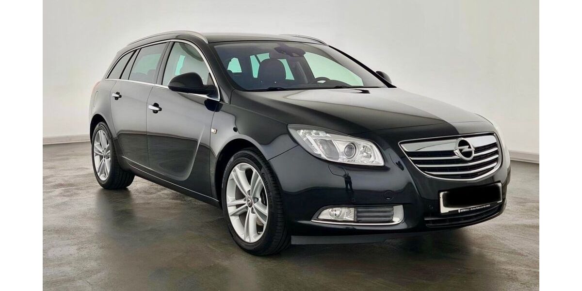 Opel Insignia 152.000 km 6.900 &euro; Düsseldorf 40470