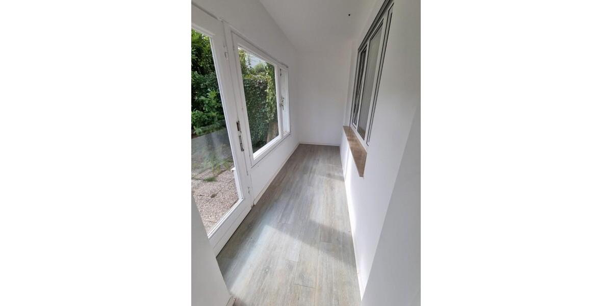 Schicke 2-Zimmer-Wohnung mit Wintergarten und Terrasse im ruhigen Düsseldorf-Angermund 2 zimmer