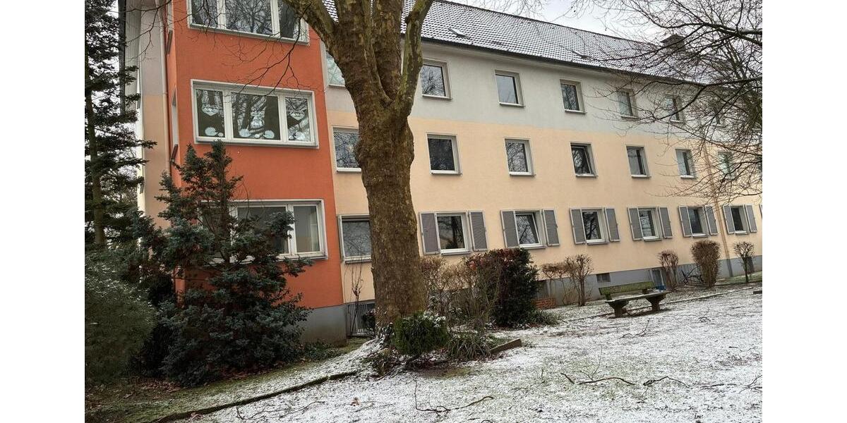 2-Zimmer-Wohnung mit Balkon & neuer Einbauküche 2 zimmer