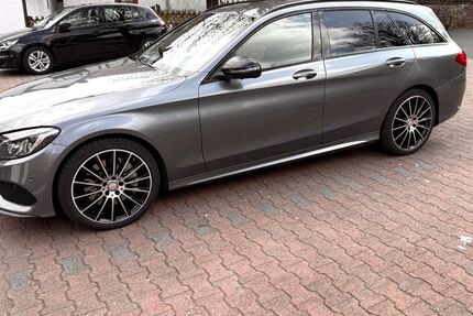 Mercedes-Benz C 250 160.000 km 16.000 € Köln 50968