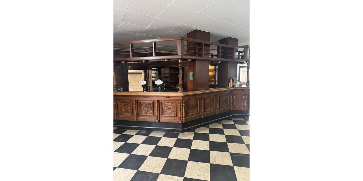 Top Gewerbefläche - RestaurantLadenlokalPizzeriaEvent zimmer