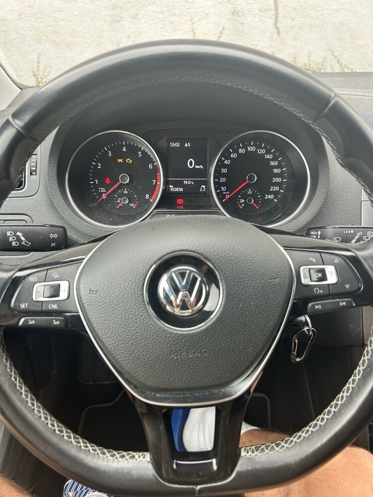 VW Polo 103.000 km 9.000 € Wülfrath 42489