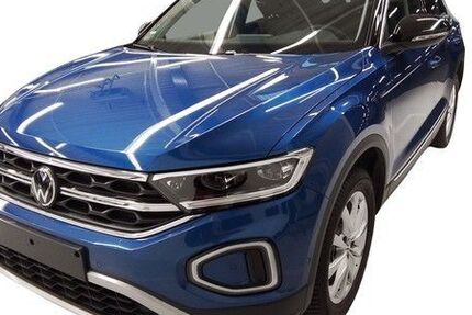 VW T-Roc 3.843 km 31.950 &euro; Moenchengladbach 41063