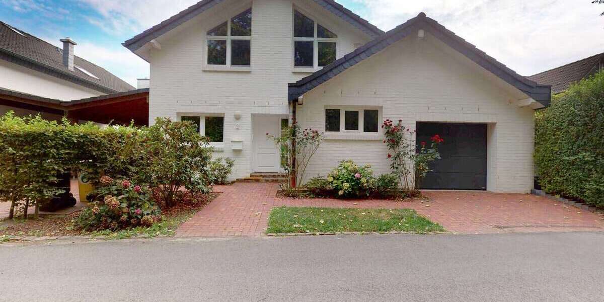 Einfamilienhaus Düsseldorf Stadtbezirk 5 - 6 Zimmer, 200 m&sup2;, 4.925&euro; | Angebot:25439653