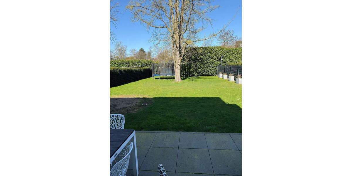 Doppelhaushälfte Meerbusch Büderich - 6 Zimmer, 242 m&sup2;, 8.500&euro; | Angebot:26391404