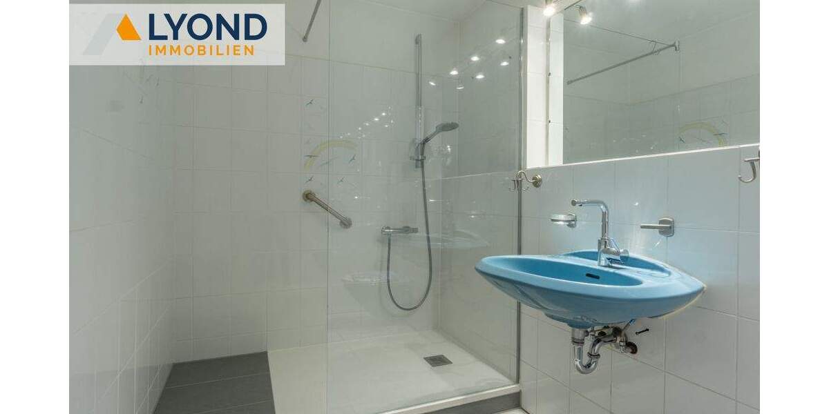 Etagenwohnung Moers Schwafheim - 2 Zimmer, 71 m&sup2;, 220.000&euro; | Angebot:25835613