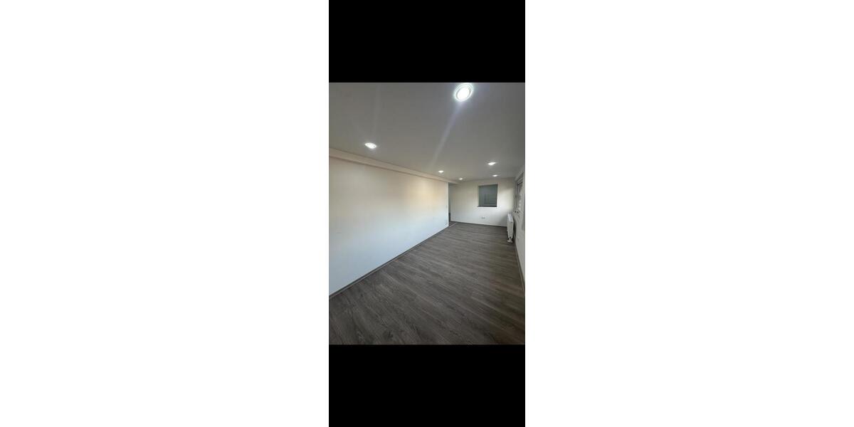Einfamilienhaus Duisburg Rheinhausen - 5 Zimmer, 180 m&sup2;, 1.500&euro; | Angebot:25988678