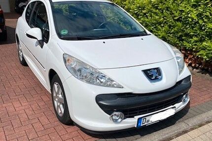 Peugeot 207 163.000 km 2.200 € Düsseldorf 40472