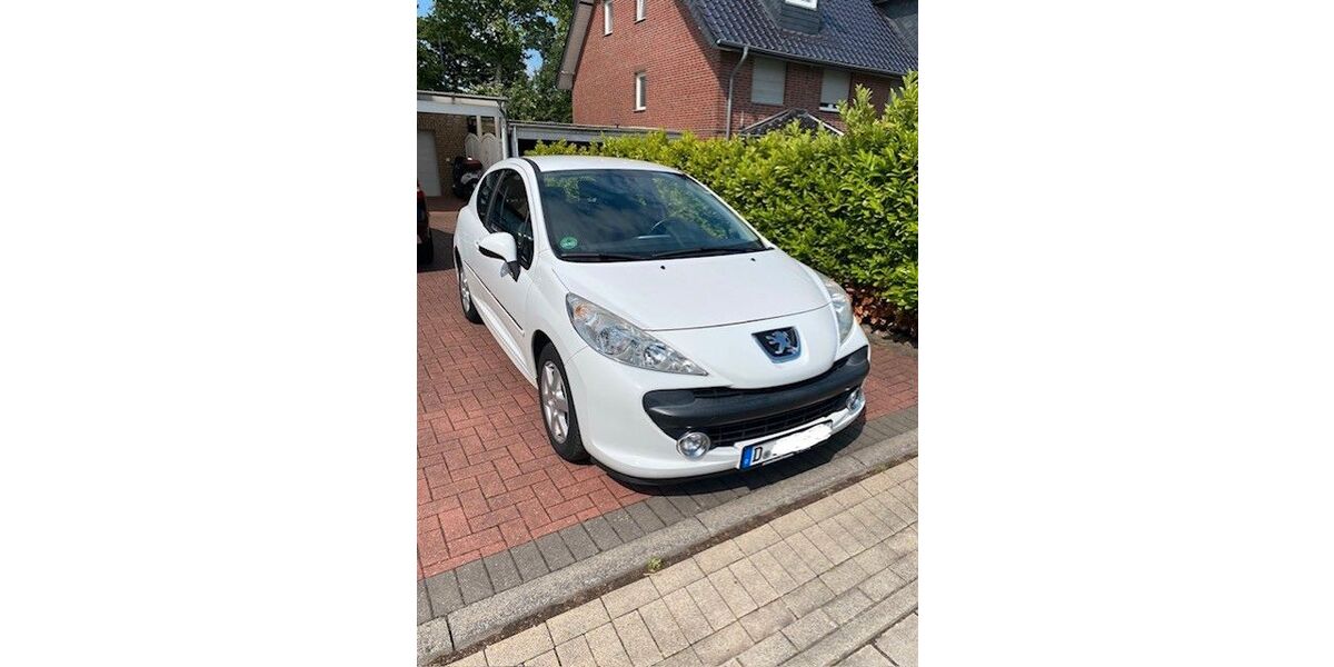 Peugeot 207 163.000 km 2.200 &euro; Düsseldorf 40472