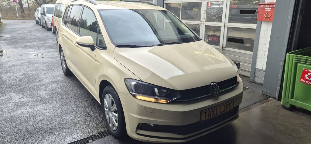 VW Touran 235.427 km 15.500 &euro; Korschenbroich 41352