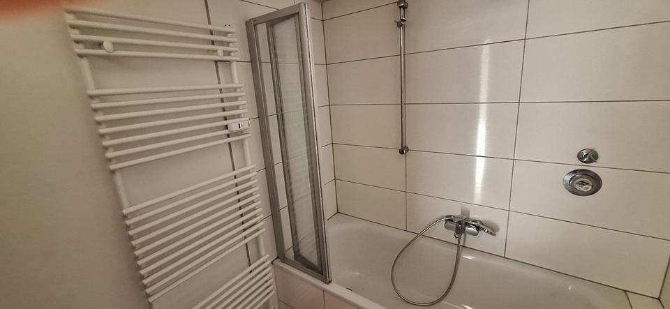 Dachgeschoßwohnung Willich - 2 Zimmer, 53 m&sup2;, 415&euro; | Angebot:25416046