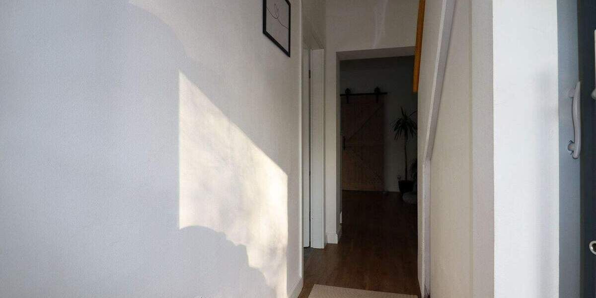 Doppelhaushälfte Grevenbroich Stadtmitte - 4 Zimmer, 104 m&sup2;, 350.000&euro; | Angebot:25686888