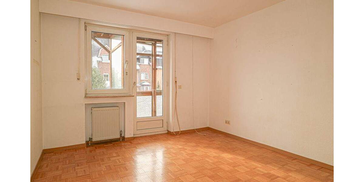 Reihenendhaus Grevenbroich/Langwaden Langwaden - 6 Zimmer, 156 m&sup2;, 195.000&euro; | Angebot:25689623