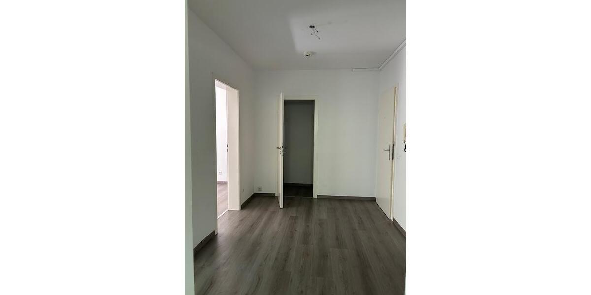 Etagenwohnung Velbert Velbert-Mitte - 2 Zimmer, 63 m&sup2;, 479&euro; | Angebot:25643811