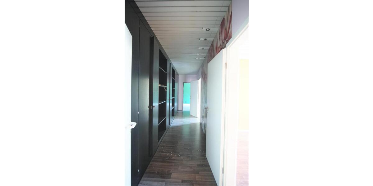 Gewerbeobjekt Düsseldorf Stadtbezirk 9 - 1.296&euro; | Angebot:25599655