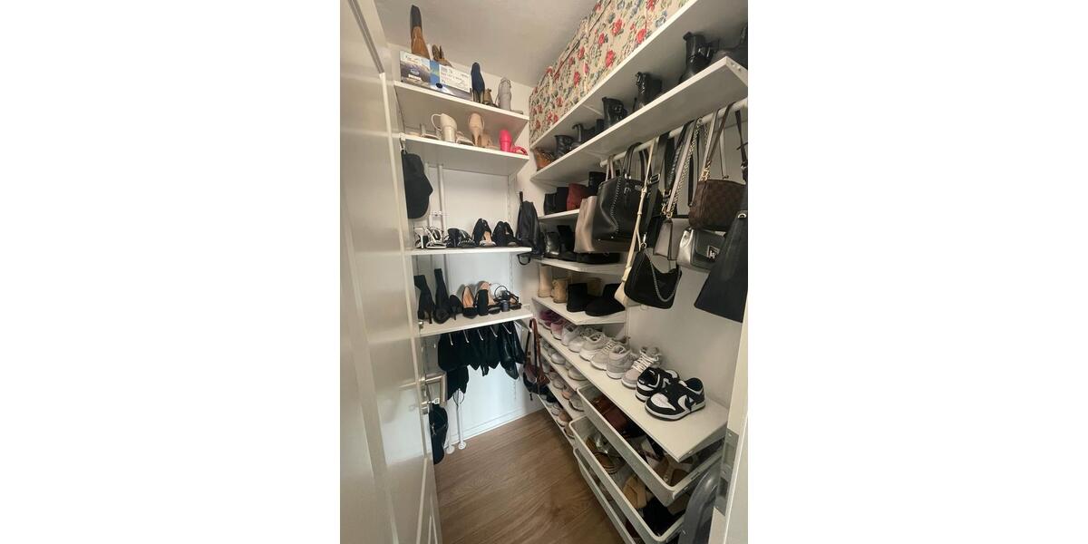 Helle und sanierte2,5 Zimmer WHG im Duisburger Süden zu verkaufen 2.5 zimmer