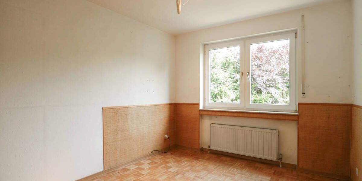Reihenendhaus Grevenbroich/Langwaden Langwaden - 6 Zimmer, 156 m&sup2;, 195.000&euro; | Angebot:25689623