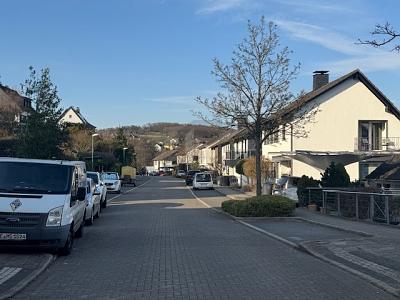 PERFEKTE WOHNLAGE UND UNVERBAUBARE FERNSICHT