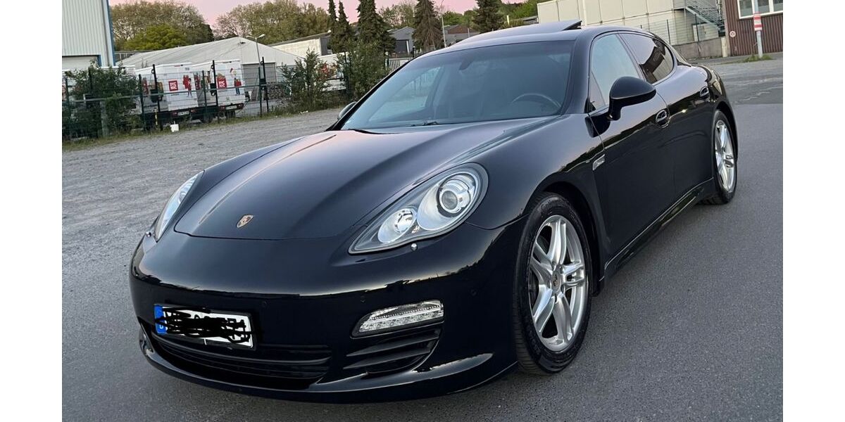 Porsche Panamera 230.000 km 18.800 &euro; Wuppertal 42117