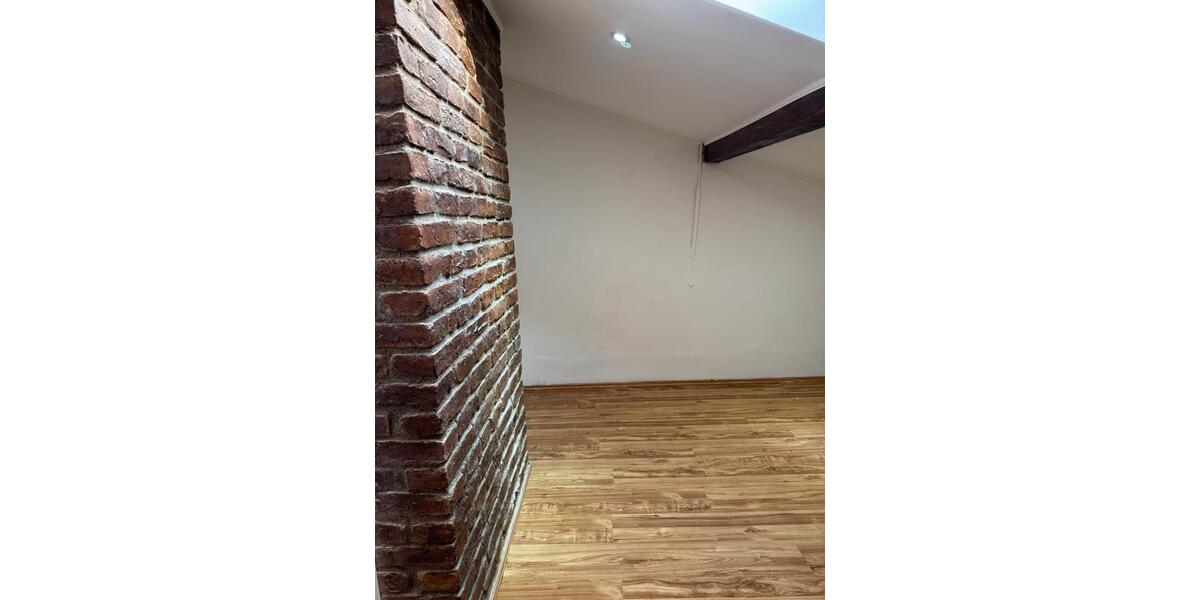 Etagenwohnung Mönchengladbach West - 5 Zimmer, 194 m&sup2;, 2.458&euro; | Angebot:25721927