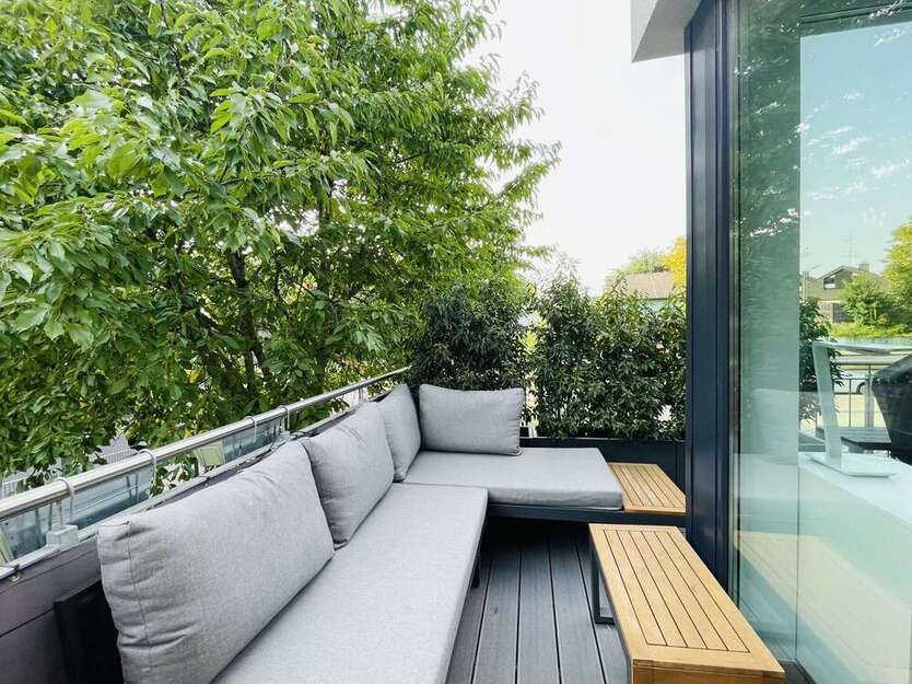 Wohnung zum Mieten in Düsseldorf 900 € 63 m²