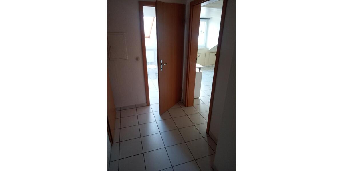 Dachgeschoßwohnung Mülheim an der Ruhr Dümpten - 2 Zimmer, 52 m&sup2;, 494&euro; | Angebot:25616664