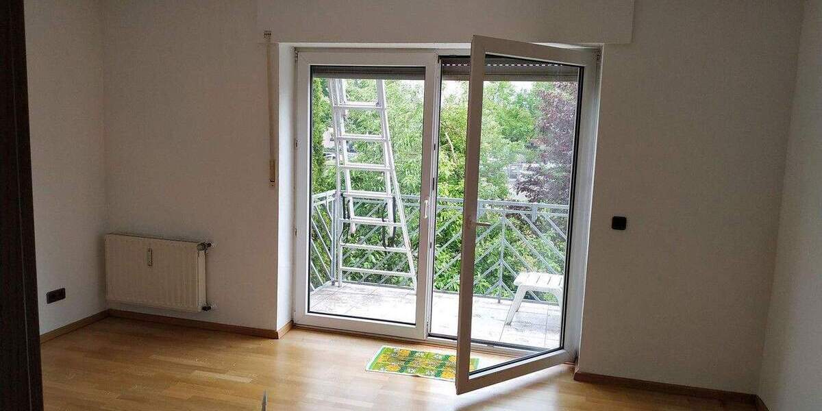 Etagenwohnung Krefeld Hüls - 2 Zimmer, 74 m&sup2;, 850&euro; | Angebot:25760379