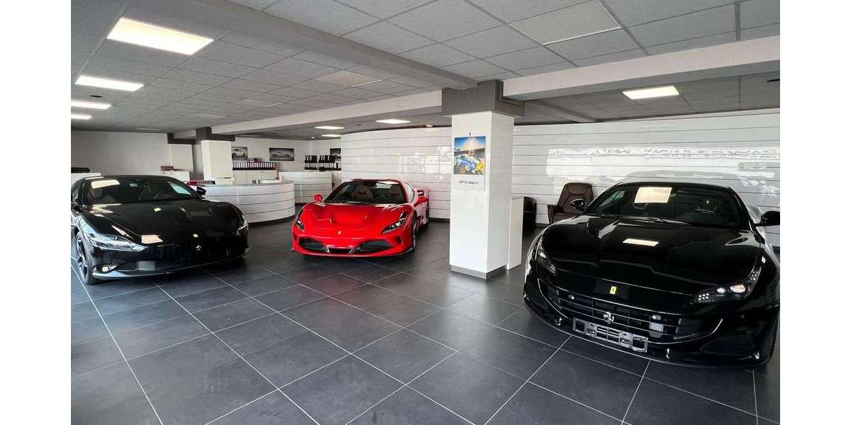 Halle in Krefeld 5.950 € 1250 m² zimmer