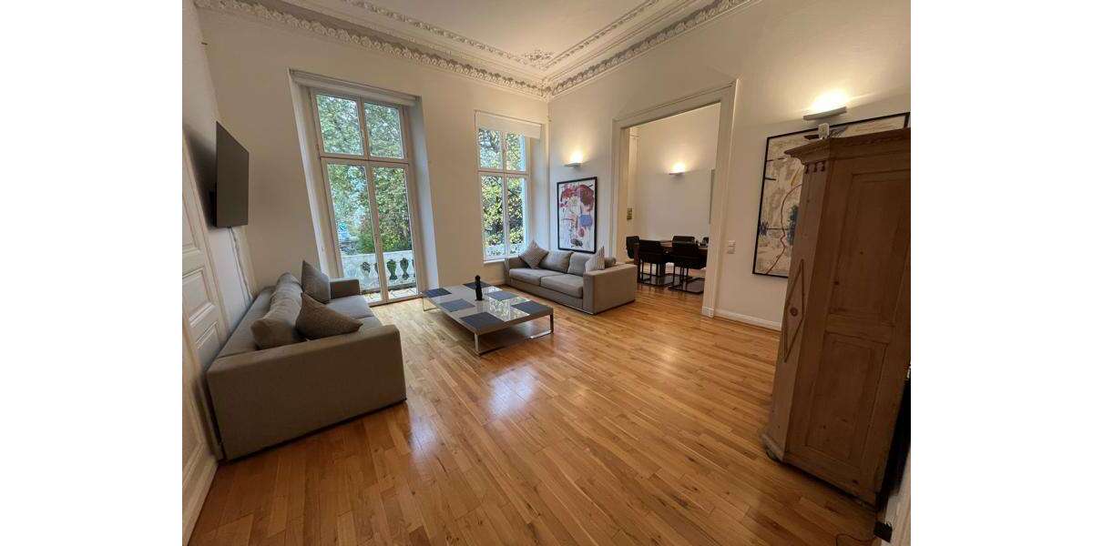 Wohnung zum Kaufen in Düsseldorf 2.375.000 € 215 m² 6 zimmer