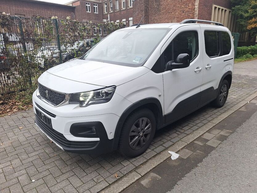 Peugeot Rifter 199.000 km 12.800 € Mülheim an der Ruhr 45473