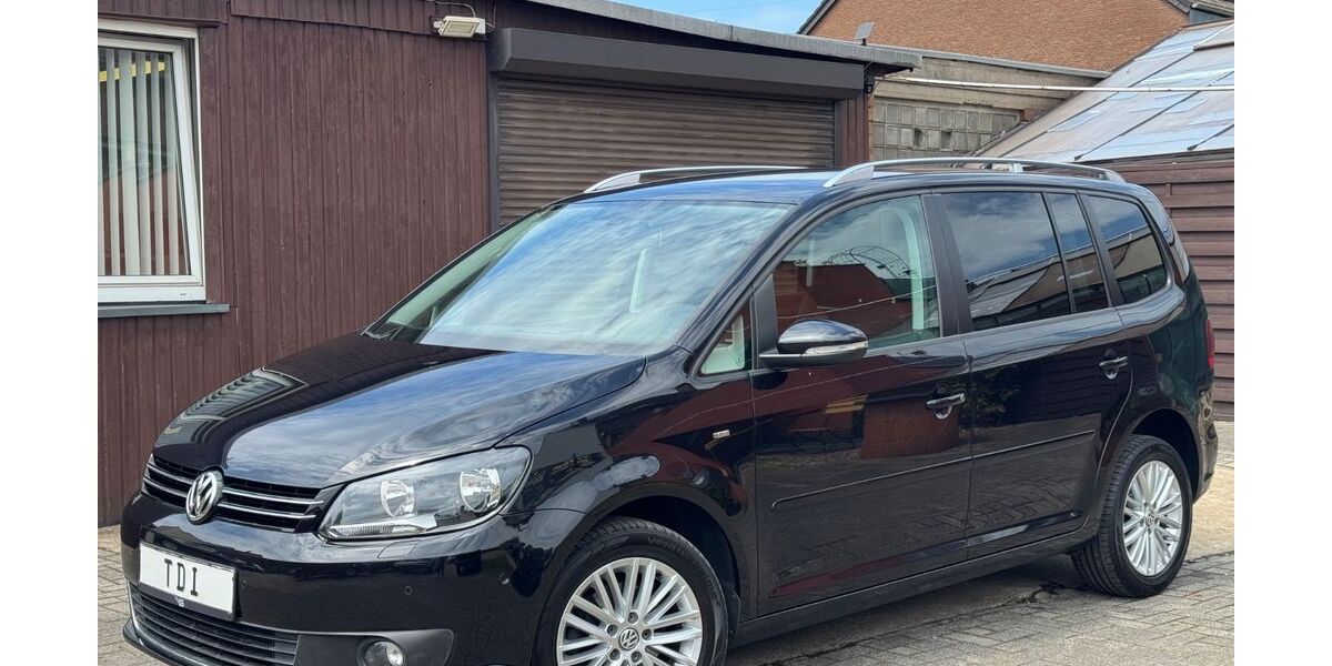 VW Touran 150.000 km 9.450 &euro; Duisburg 47179