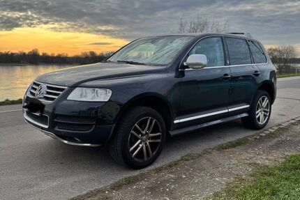 VW Touareg 255.000 km 6.350 &euro; düsseldorf 40225