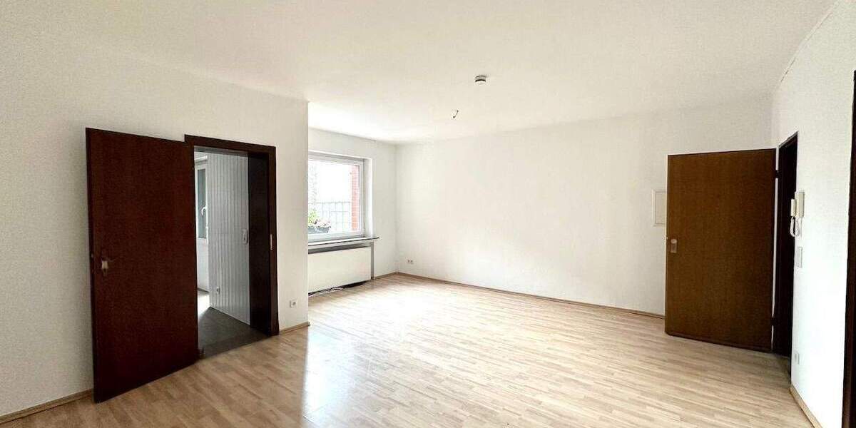 Mehrfamilienhaus, Wohnhaus Neuss Norf - 6 Zimmer, 156 m&sup2;, 398.000&euro; | Angebot:25176458