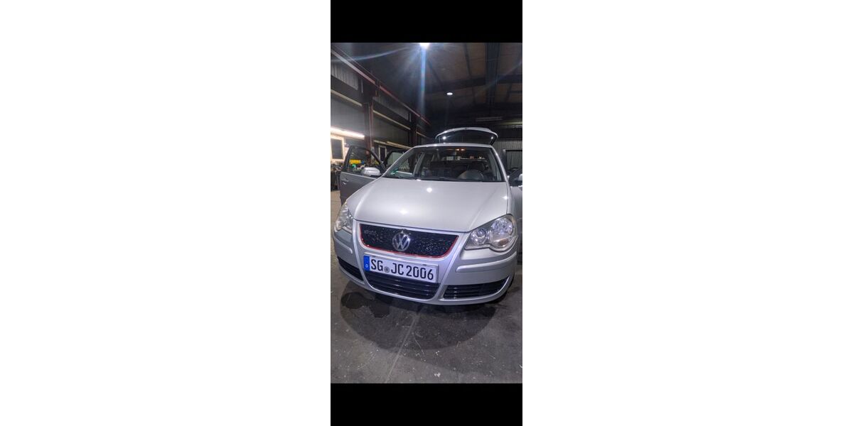VW Polo 149.000 km 2.350 &euro; Solingen 42657