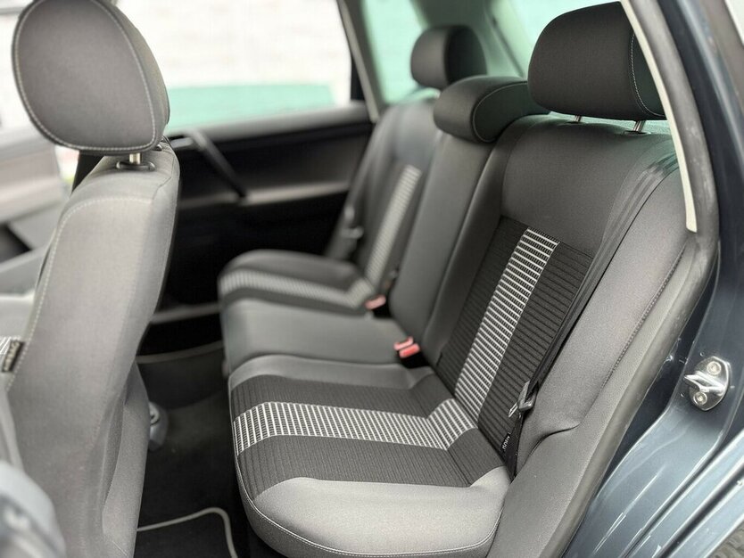 VW Polo United / Klima / PDC / Wenig KM. 49.000 km 6.900 € Mönchengladbach 41066