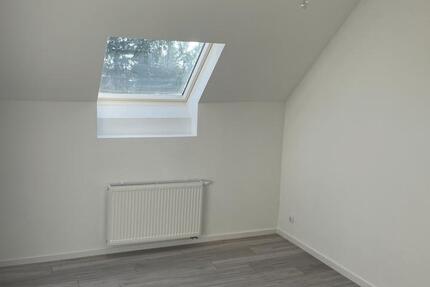 Wohnung Solingen Aufderhöhe - 4 Zimmer, 80 m&sup2;, 950&euro; | Angebot:25755324