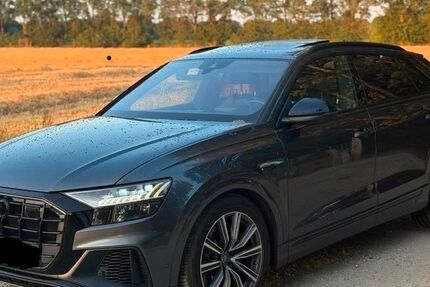 Audi Q8 199.420 km 22.900 &euro; Stadtmitte 40210