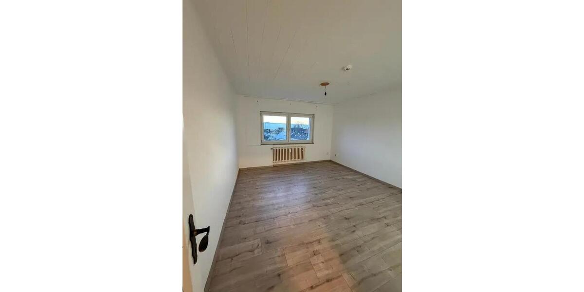 Etagenwohnung Velbert Velbert-Mitte - 1 Zimmer, 30 m&sup2;, 425&euro; | Angebot:25542398